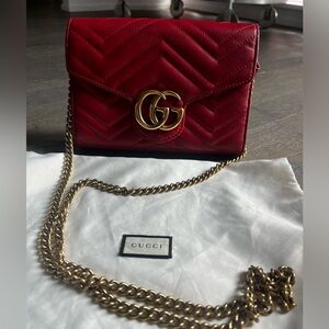 Gucci red marmont wallet on chain bag
